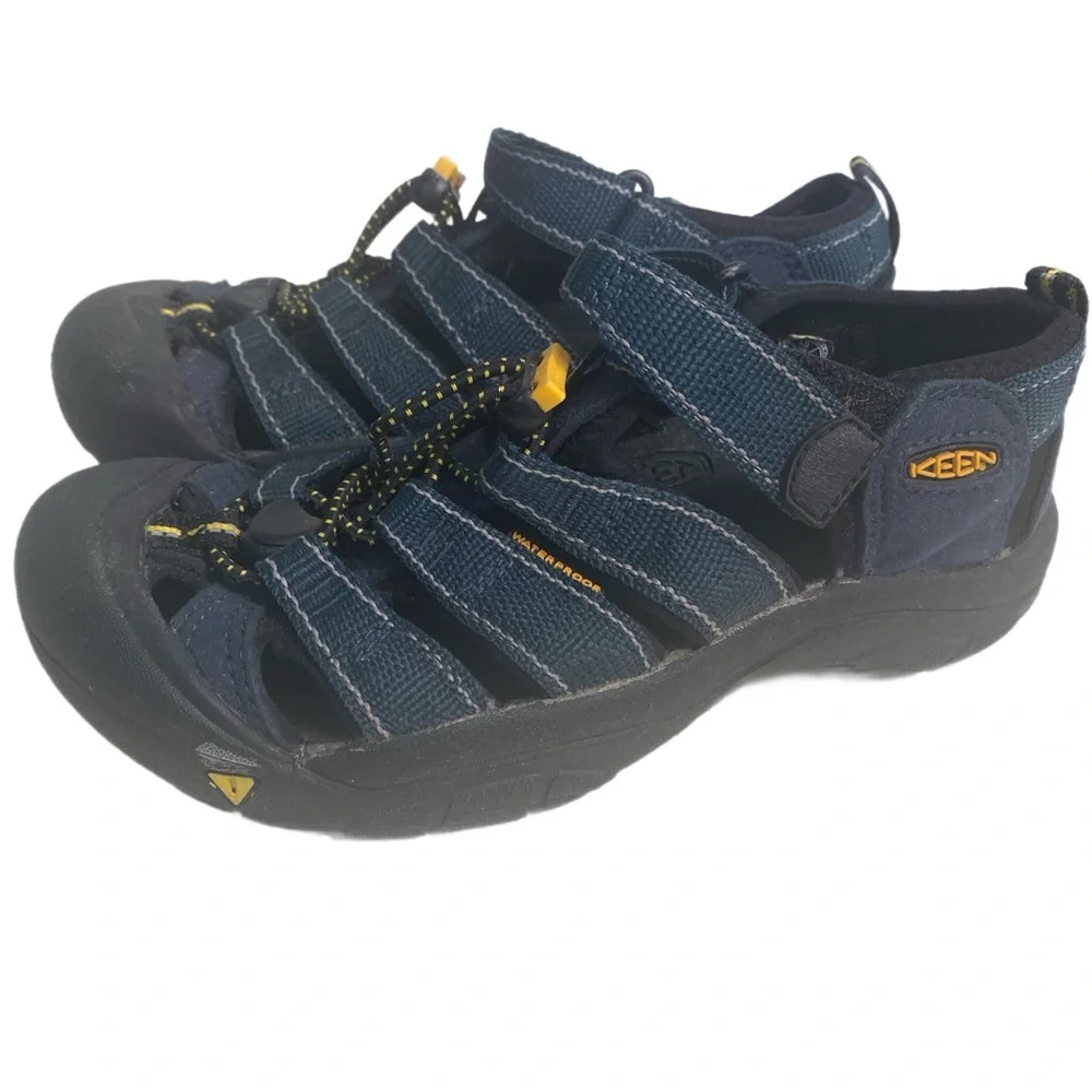 Kids KEEN Newport H2 Waterproof Sandals Navy‎ Blue Trail Hiking Closed Toe Sz 3
